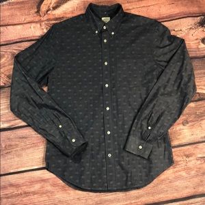 Gap button down navy blue polka dot